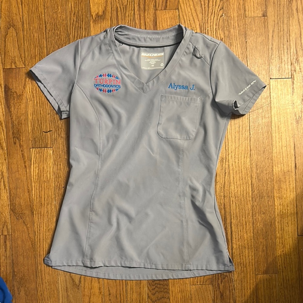 Skechers Gray Women's Top